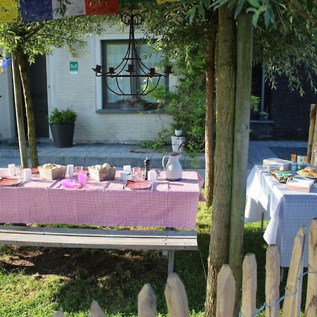 Saffels Nest Bed & Breakfast Lochristi Luaran gambar