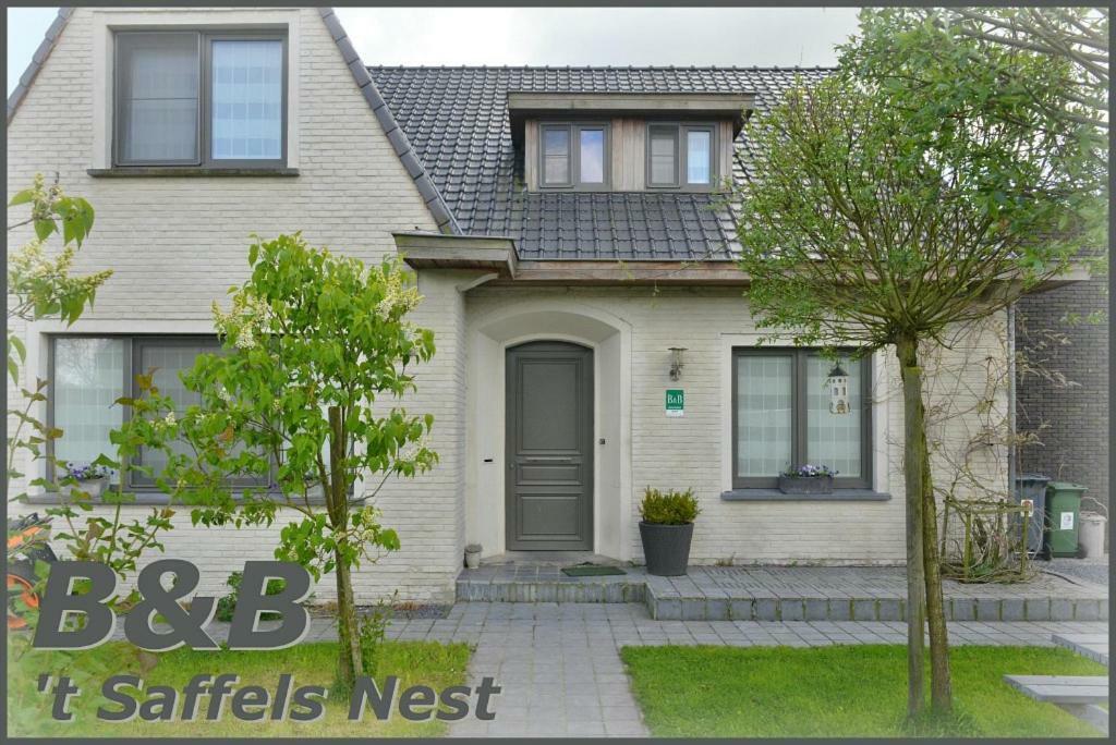 Saffels Nest Bed & Breakfast Lochristi Luaran gambar
